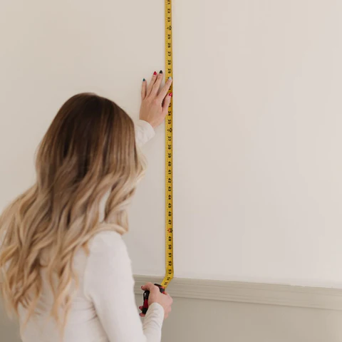 How to Measure Wall for Wallpaper? A Comprehensive Guide